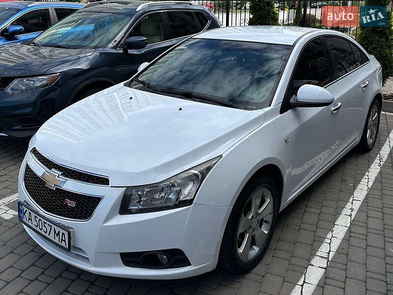 Chevrolet Cruze (2012)