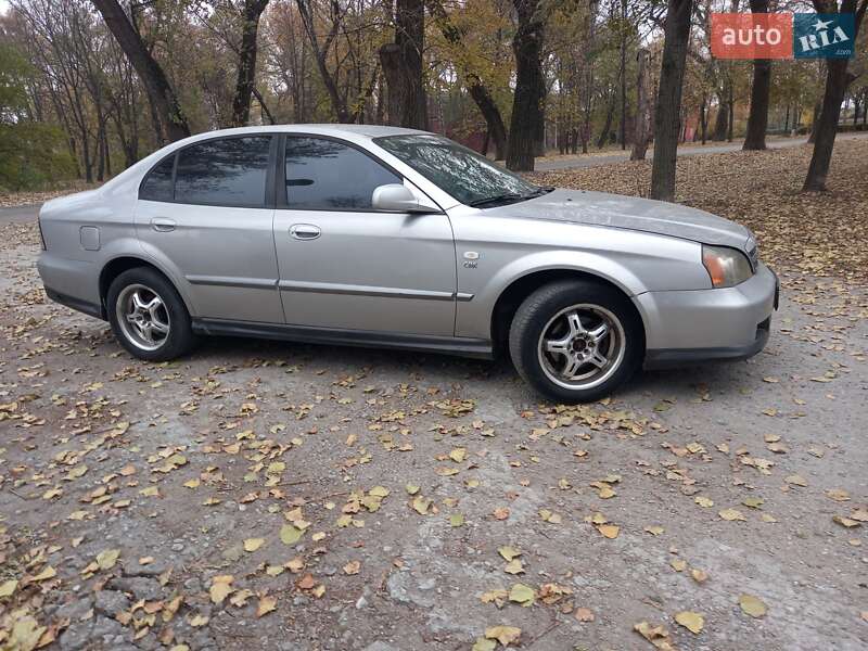 Chevrolet Evanda (2006)