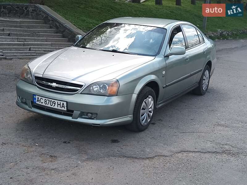 Chevrolet Evanda (2005)