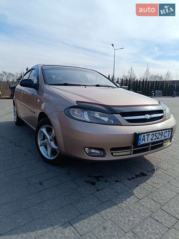 Chevrolet Lacetti (2006)