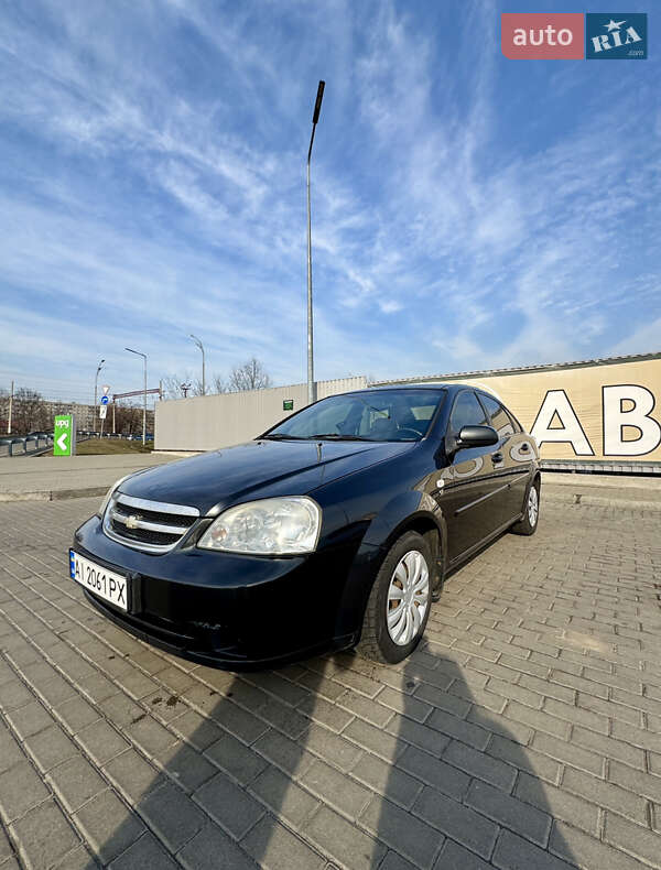 Chevrolet Lacetti (2011)