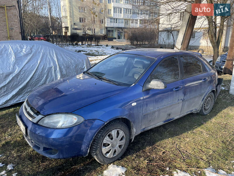 Chevrolet Lacetti (2008)