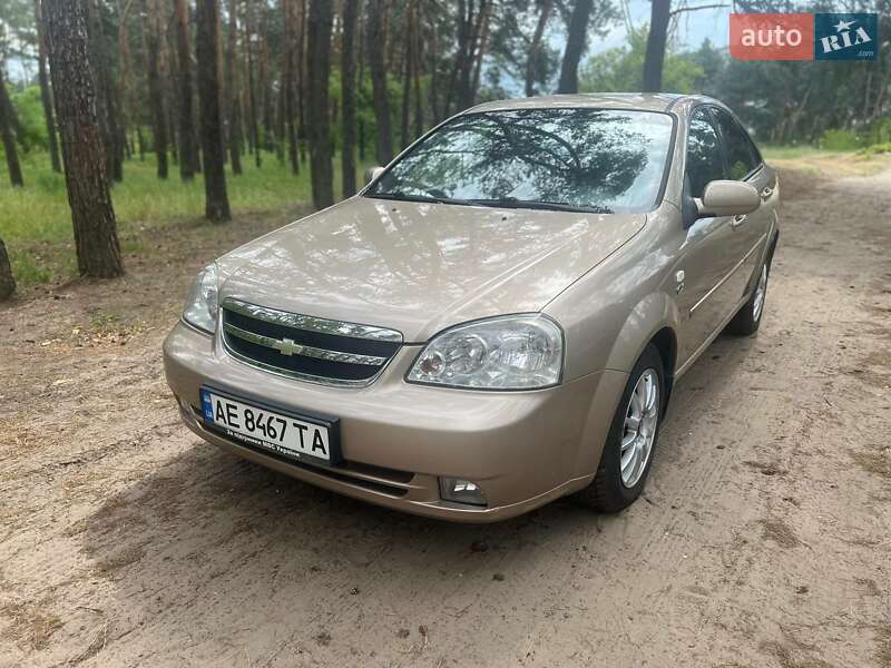 Chevrolet Lacetti (2009)
