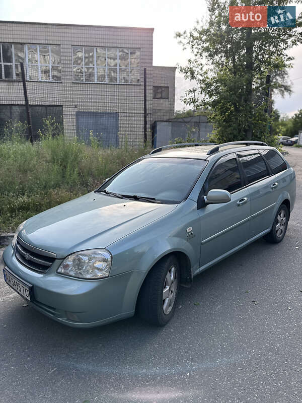 Chevrolet Lacetti (2005)