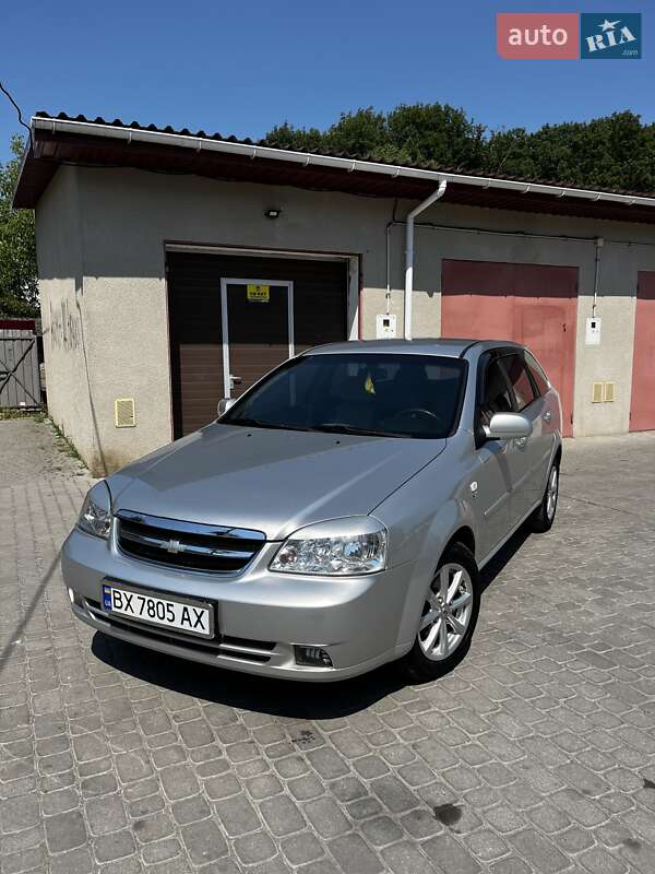 Chevrolet Lacetti (2008)