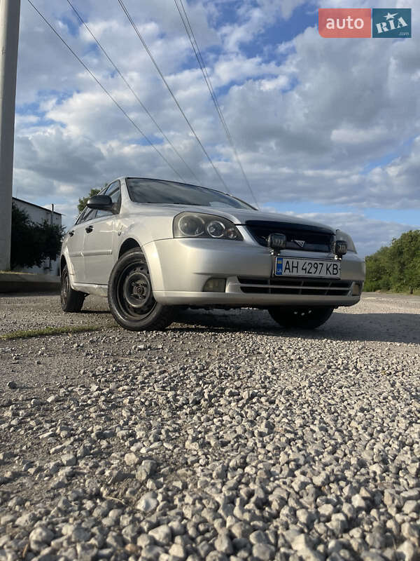 Chevrolet Lacetti (2008)