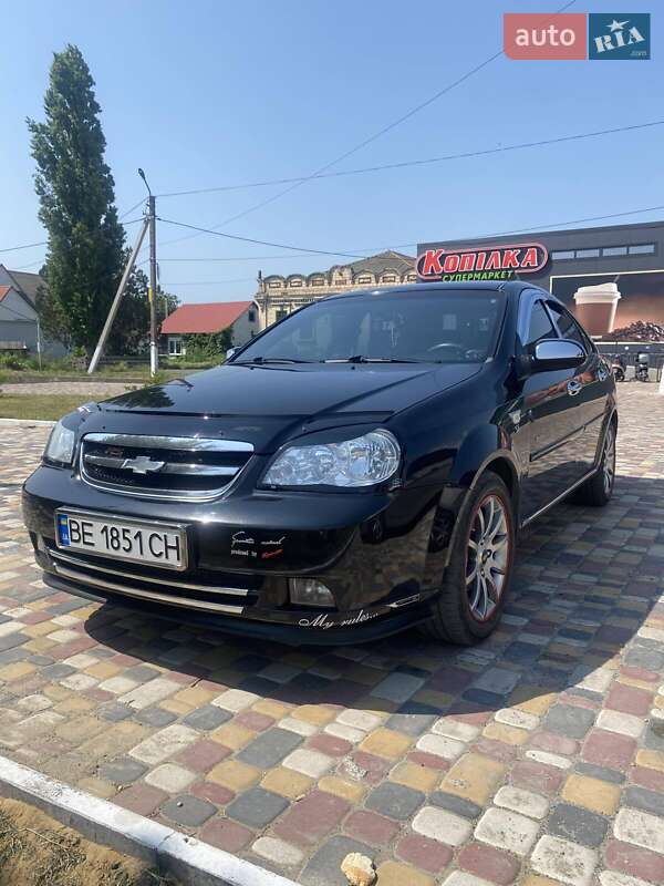 Chevrolet Lacetti (2008)