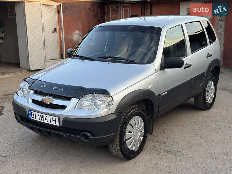 Chevrolet Niva (2017)