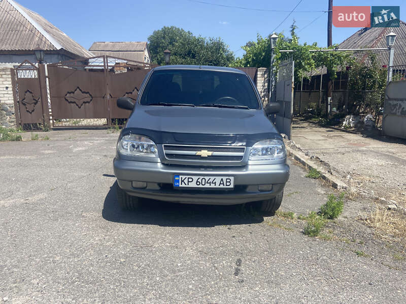 Chevrolet Niva (2007)