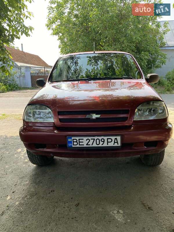 Chevrolet Niva (2007)