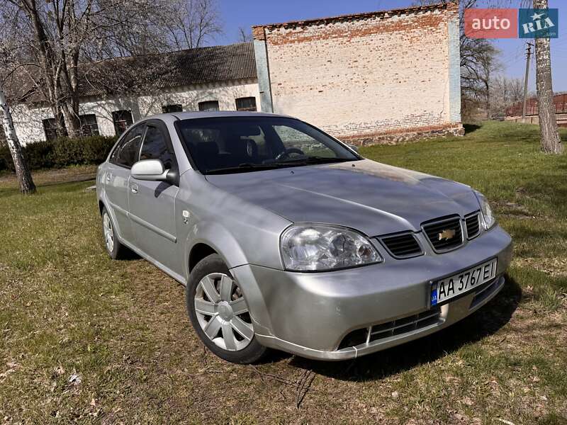 Chevrolet Nubira (2004)