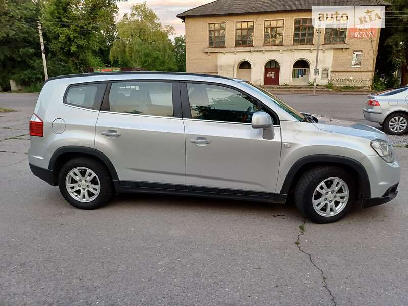 Chevrolet Orlando (2012)