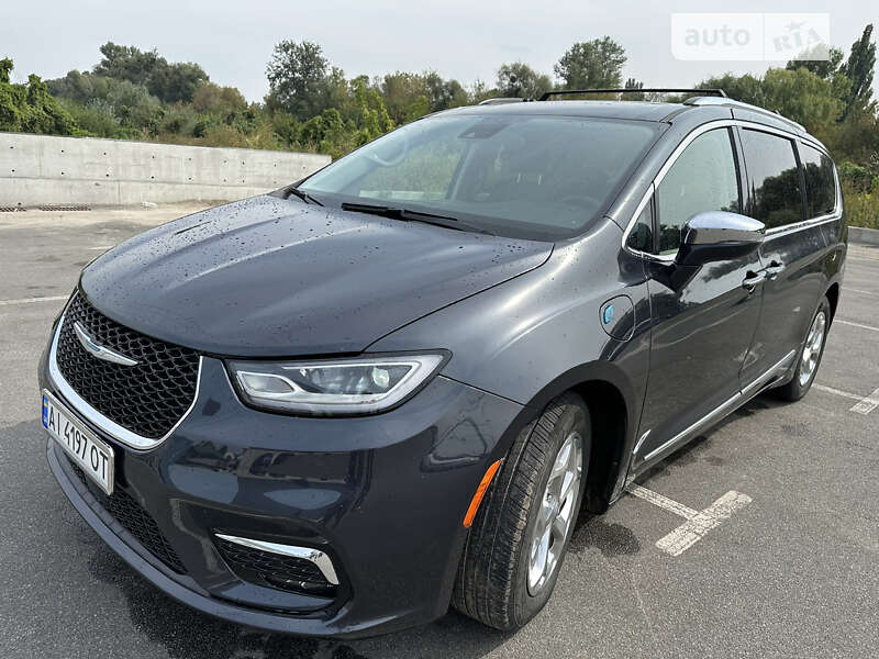 Chrysler Pacifica (2020)