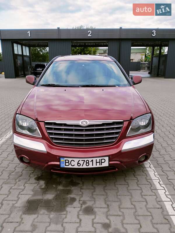 Chrysler Pacifica (2006)