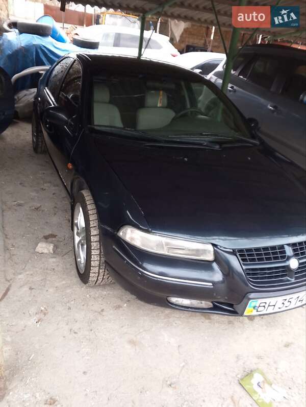 Chrysler Stratus (1995)