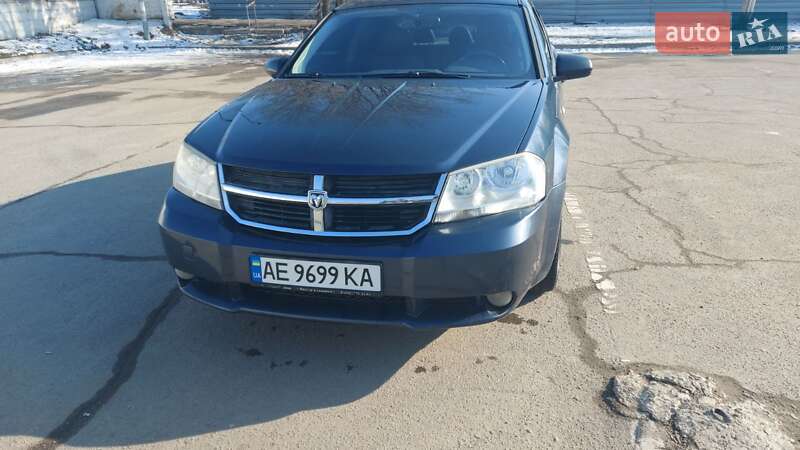 Dodge Avenger (2008)