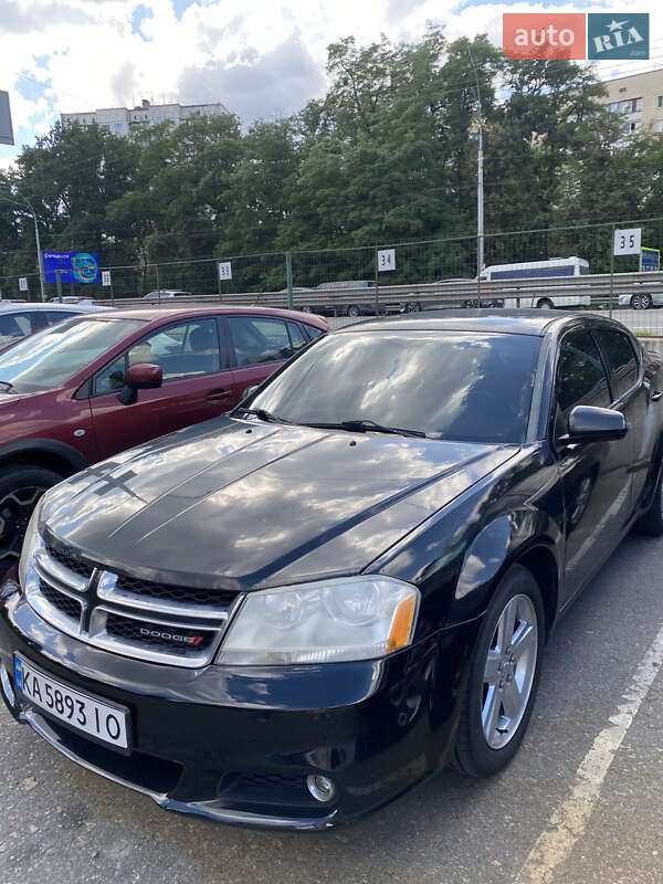 Dodge Avenger (2012)