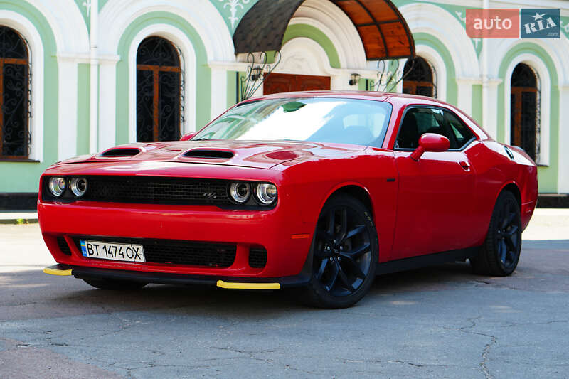 Dodge Challenger (2019)