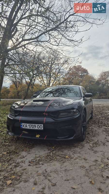 Dodge Charger (2016)