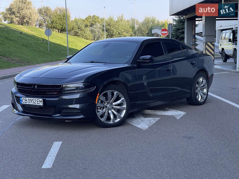 Dodge Charger (2017)