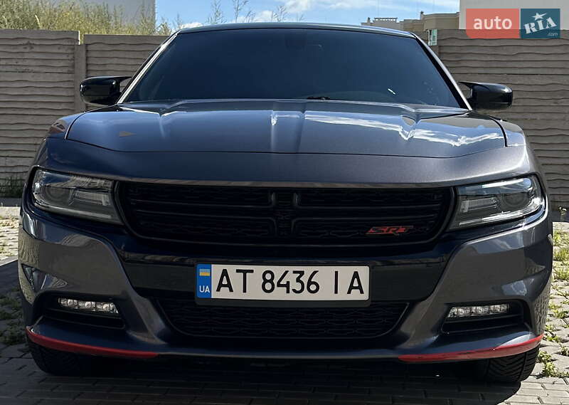Dodge Charger (2017)