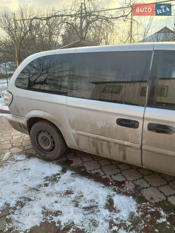 Dodge Grand caravan (2005)