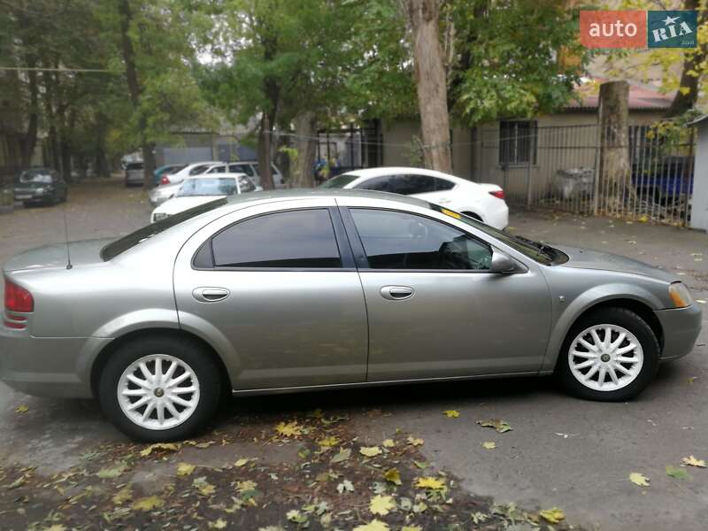 Dodge Stratus (2006)