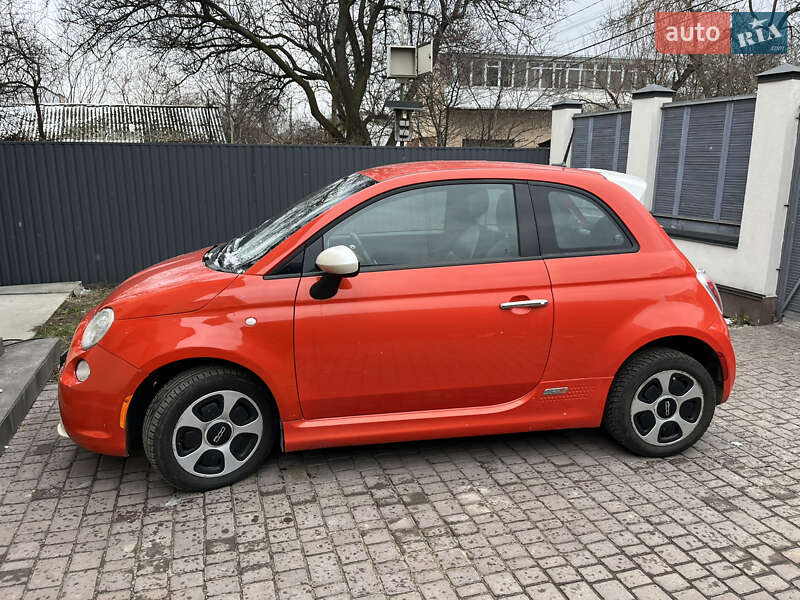Fiat 500e (2013)