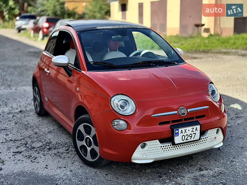 Fiat 500e (2013)