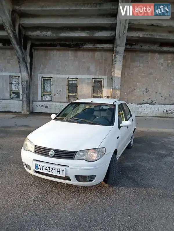 Fiat Albea (2006)