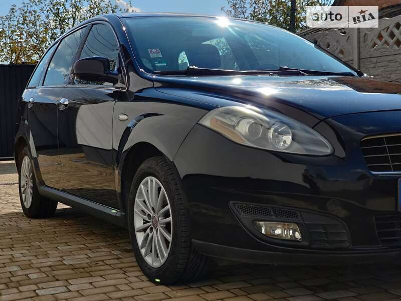 Fiat Croma (2010)