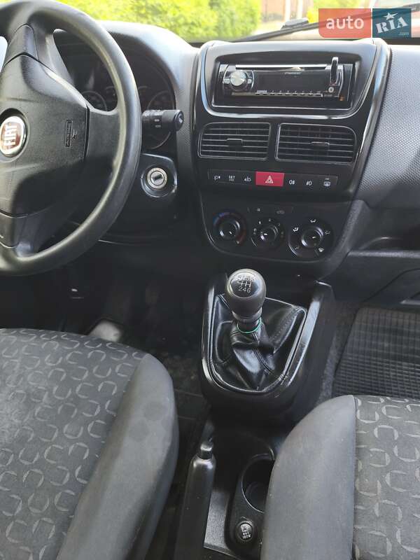 Fiat Doblo (2010)