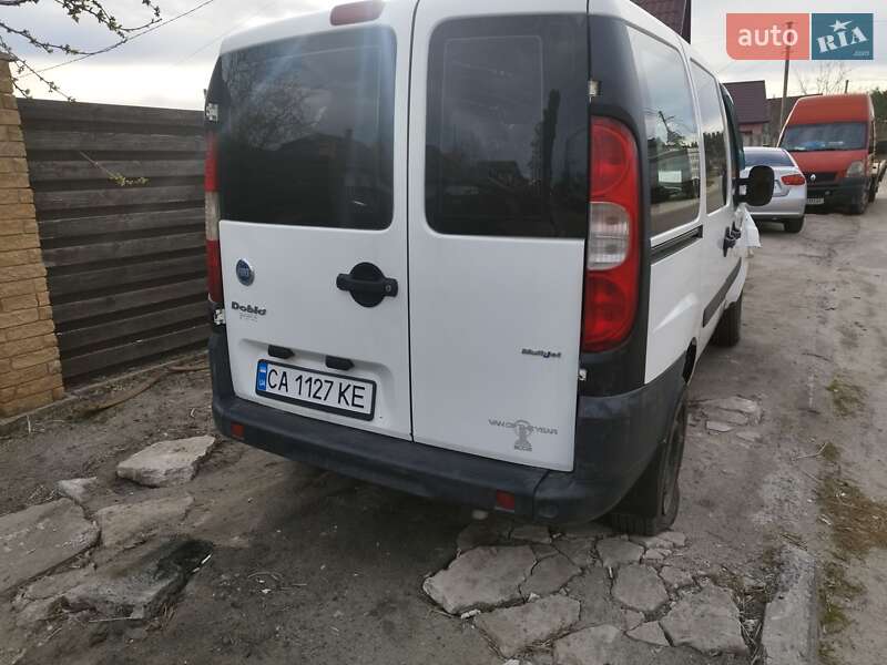 Fiat Doblo (2006)