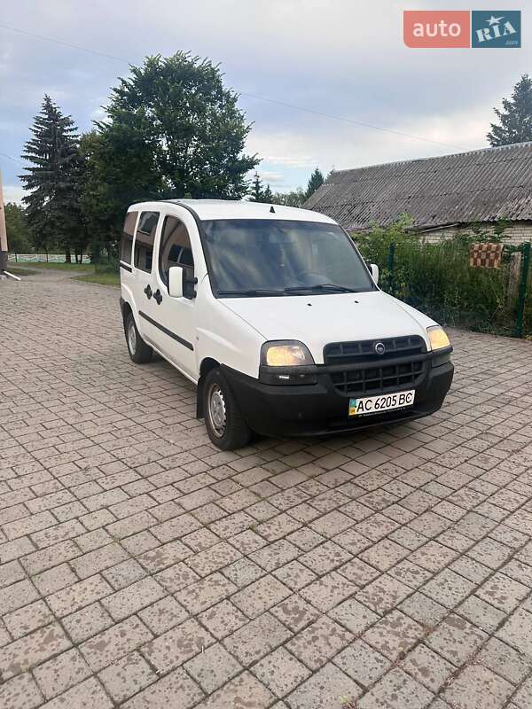 Fiat Doblo (2002)