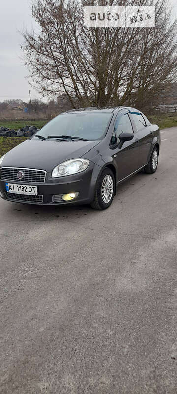 Fiat Linea (2010)
