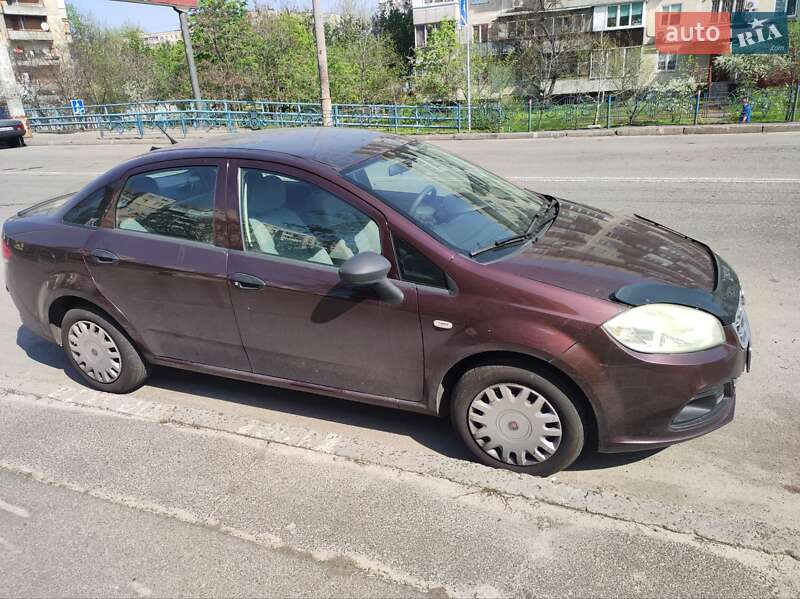 Fiat Linea (2013)