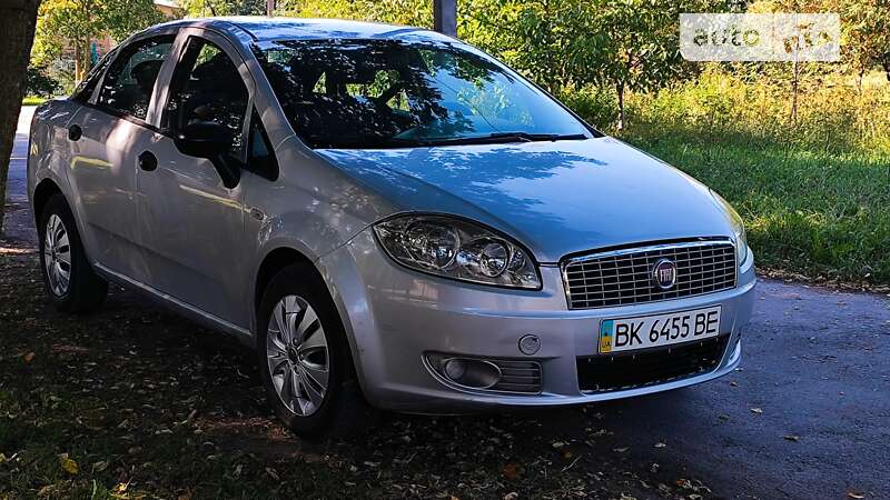 Fiat Linea (2012)