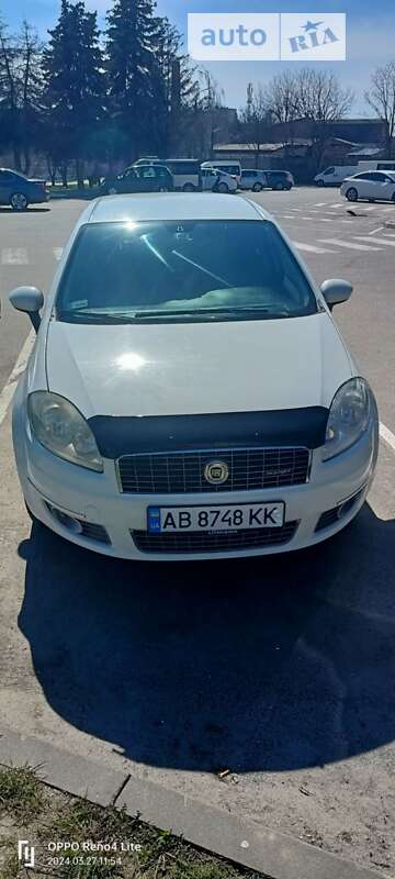 Fiat Linea (2012)