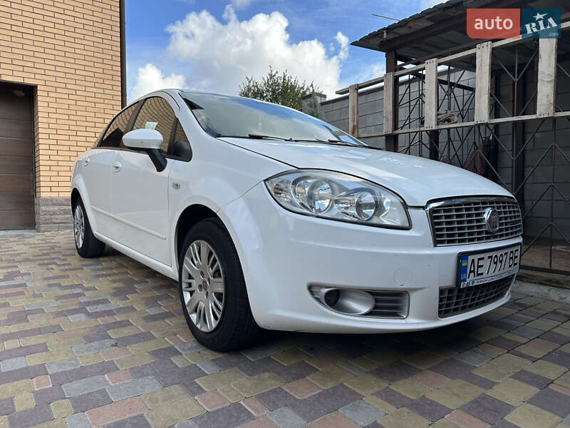 Fiat Linea (2012)