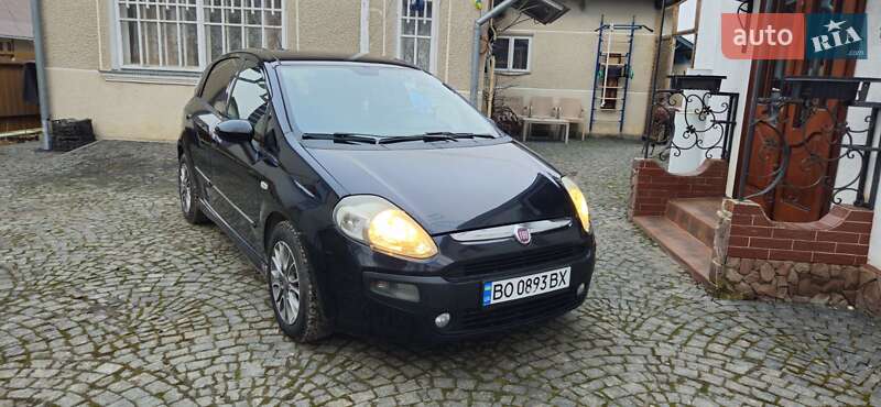 Fiat Punto (2011)