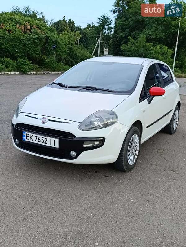 Fiat Punto (2011)