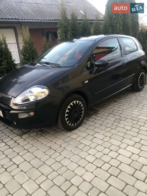 Fiat Punto (2011)