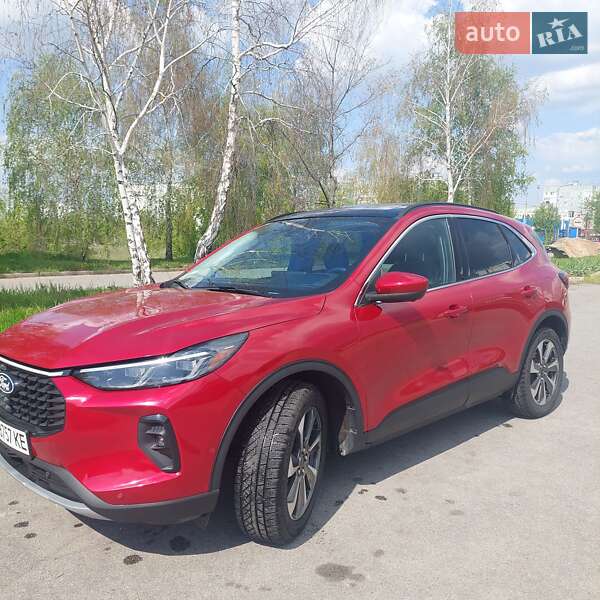 Ford Escape (2023)