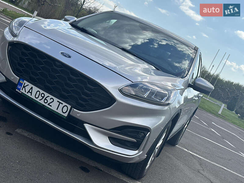 Ford Escape (2020)