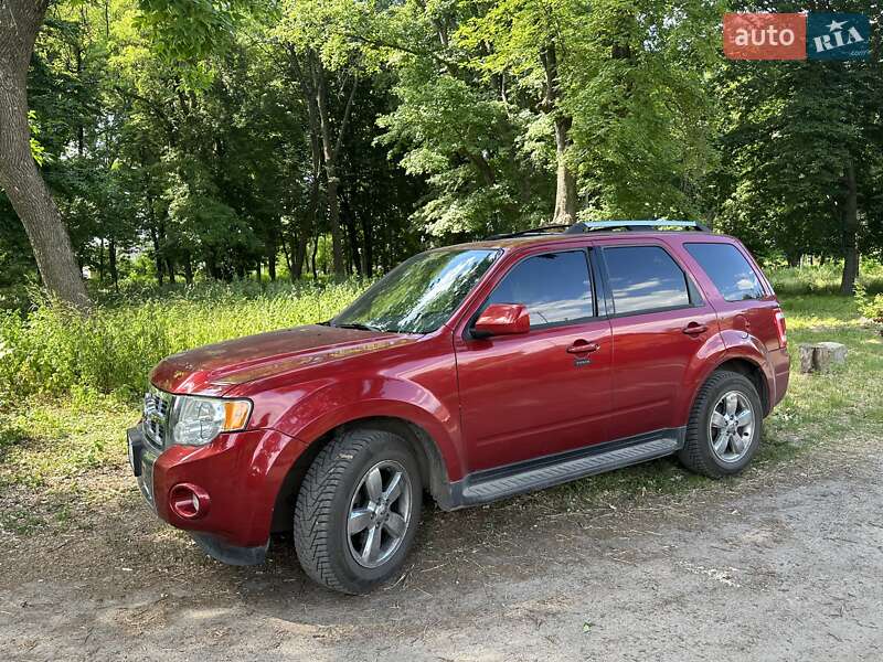 Ford Escape (2011)
