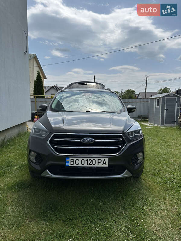 Ford Escape (2017)
