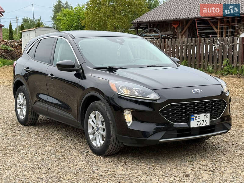 Ford Escape (2021)