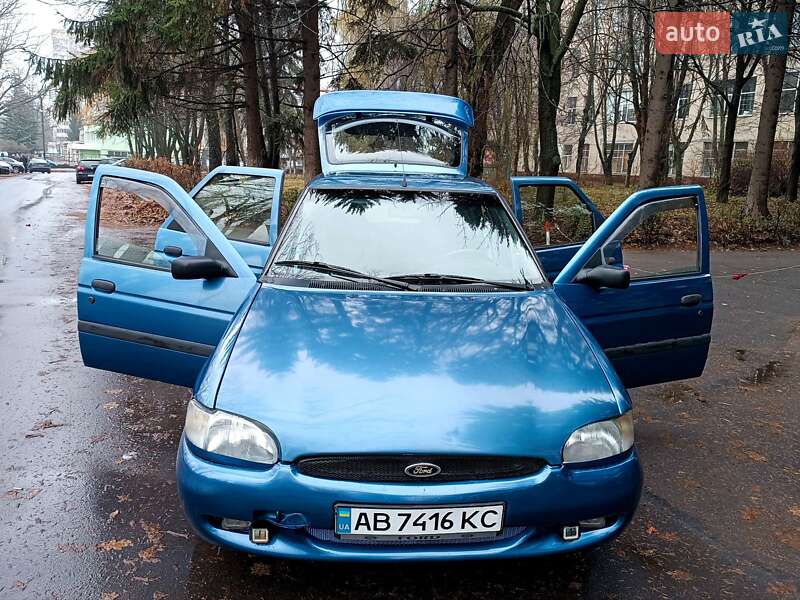 Ford Escort (1997)