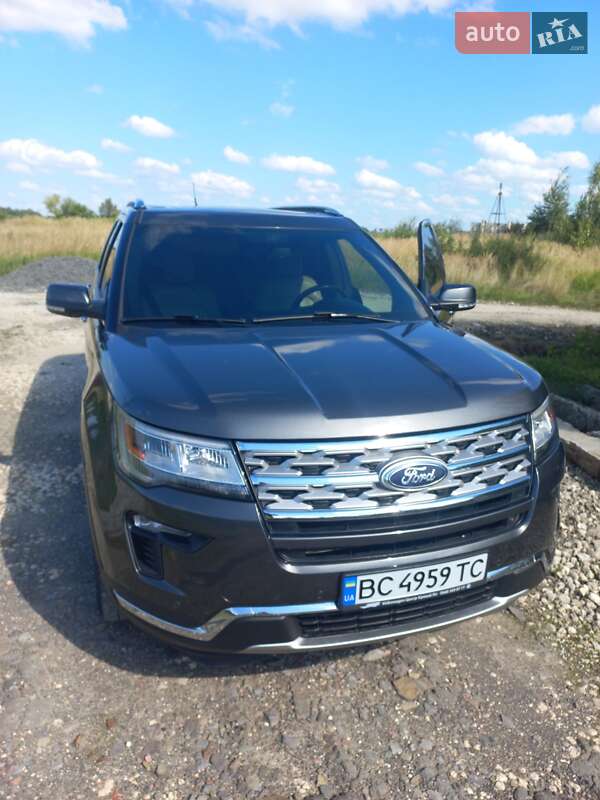Ford Explorer (2018)