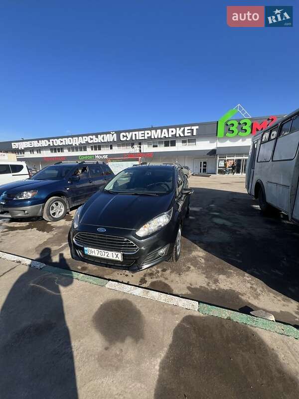 Ford Fiesta (2013)